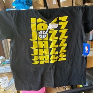 UtahJAZZ Tshirt Women’s Large